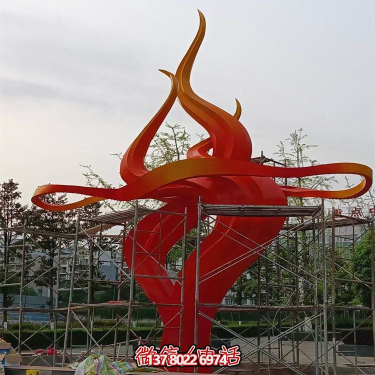 創(chuàng)意景觀不銹鋼雕塑擺件，點亮小區(qū)別墅美景