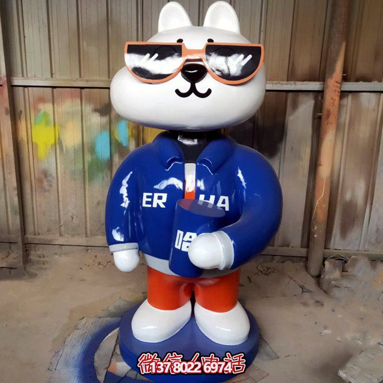 藝術(shù)玻璃鋼彩繪動物雕塑——讓商場、網(wǎng)店、紅店變身藝術(shù)館